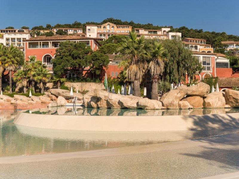 Les Restanques Maison Du Lac 4 Chambres Grimaud Kültér fotó