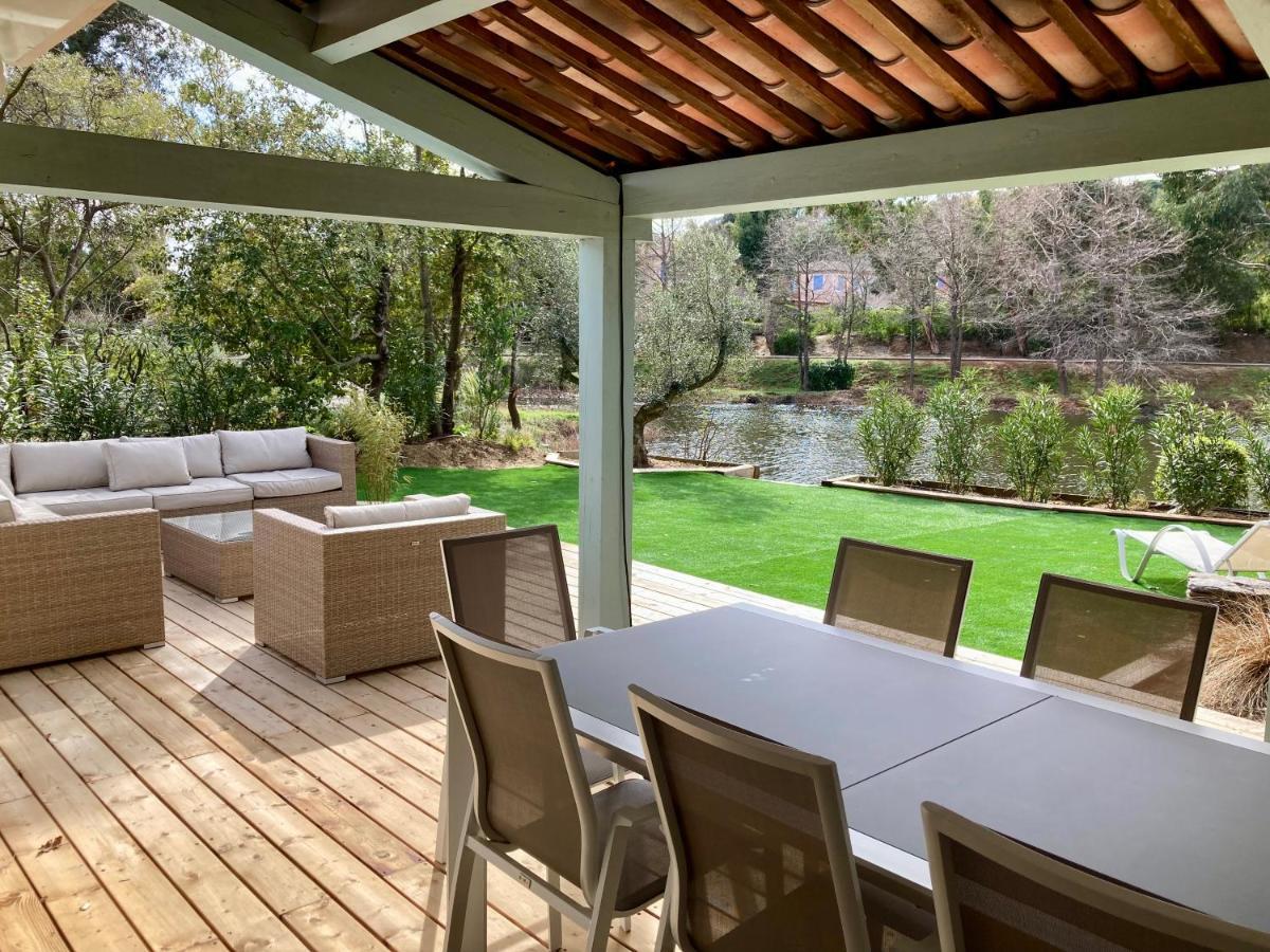 Les Restanques Maison Du Lac 4 Chambres Grimaud Kültér fotó
