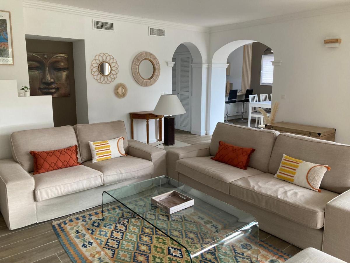 Les Restanques Maison Du Lac 4 Chambres Grimaud Kültér fotó
